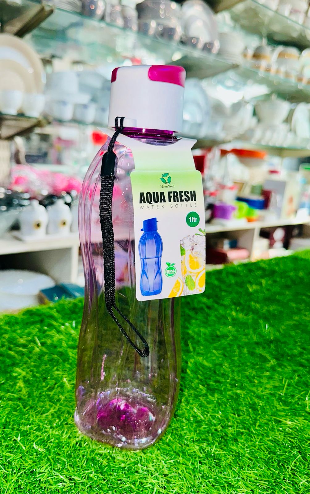 Aqua Fresh Water Bottle with Fruit Filter – BPA-Free Leak-Proof Sports Bottle